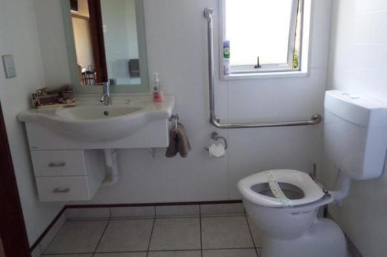 One-Bedroom (Sleeps 3) - bathroom